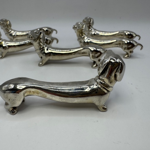 Silver Plated Dachshund Knife Rests. Set of Six Art Deco Table Decorations. - Picture 6 of 15